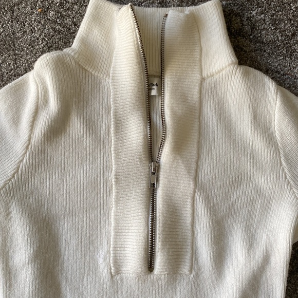 Sweater Dress - Picture 3 of 4